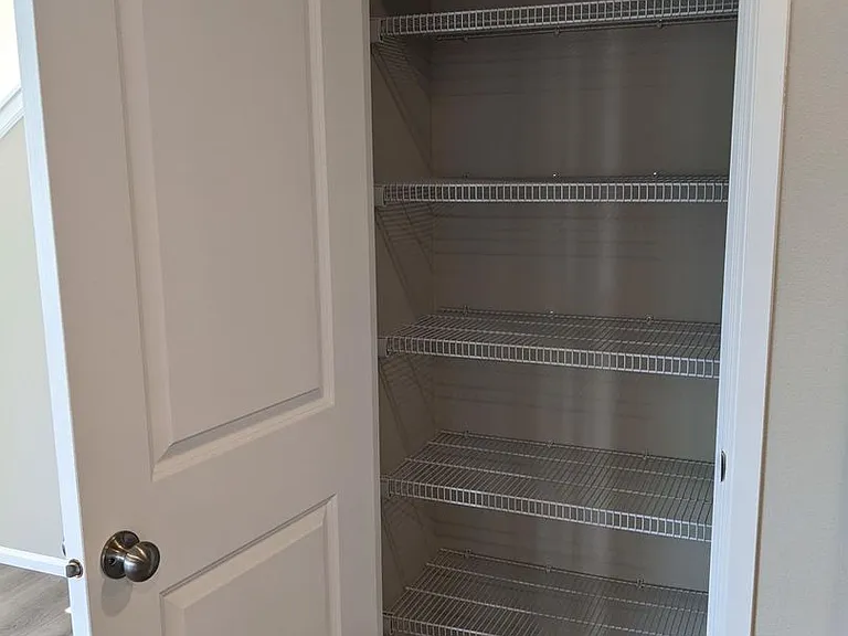 3364 Hoffman Hill Blvd — Photo 12