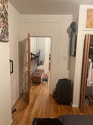 5th image of 309 E 78th St APT 4W