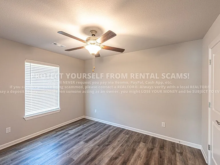 4476 W Newton Ave — Photo 8