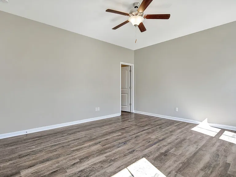 53 Kennah Ct — Photo 18