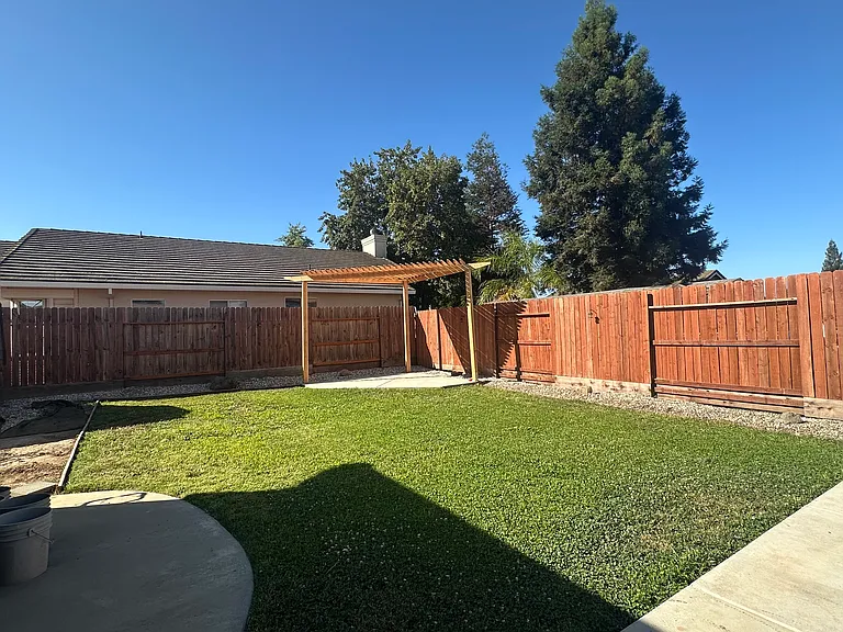 982 Colmore Way — Photo 14