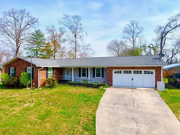 102 Oakwood Dr, Clinton, TN 37716