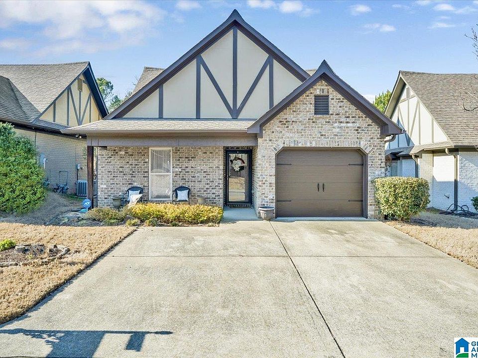 1st image of 474 W Park Dr
