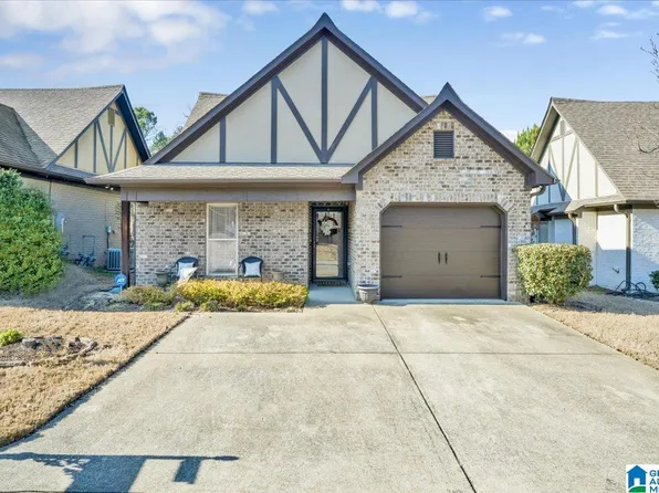 474 W Park Dr, Fultondale, AL 35068