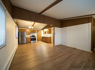 914 Academy St #1/2, Dixon, IL 61021