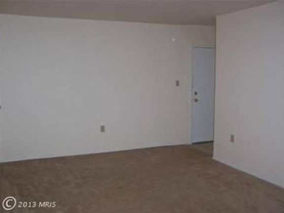 Main entrance (Interior)