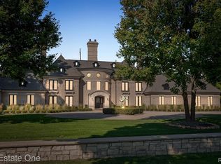 1343 Orchard Ridge Rd, Bloomfield Hills, MI 48304