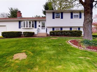 17 Carol Dr, Plainville, CT 06062