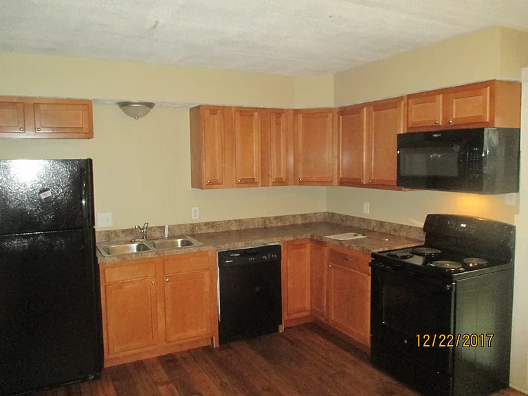 2849 Palisades Ave — Photo 7
