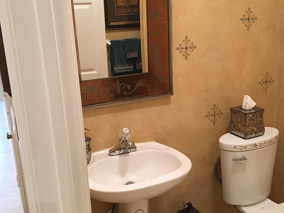 Powder room