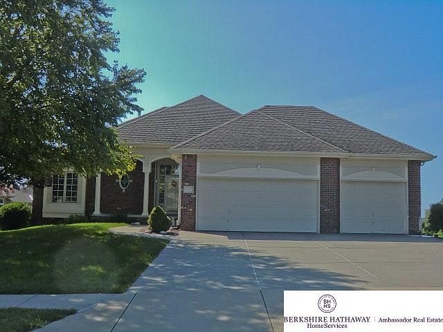1st image of 2601 Leigh Ln