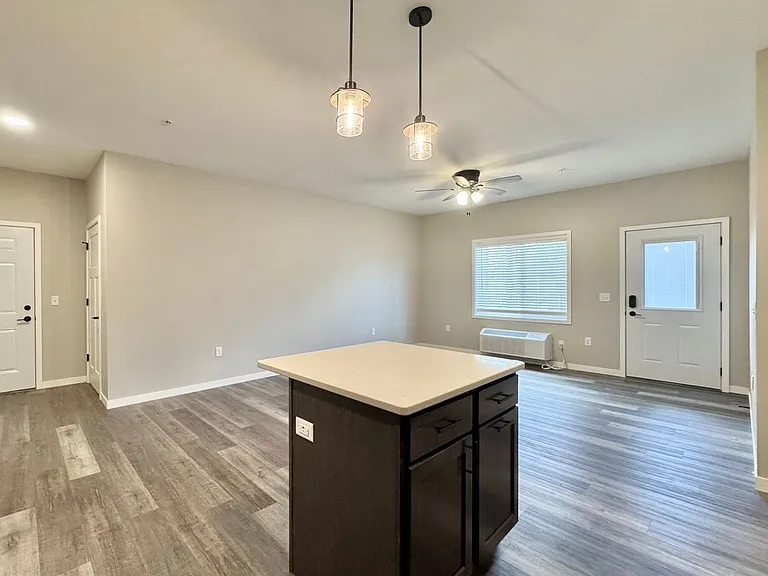 767 Meridian St — Photo 59