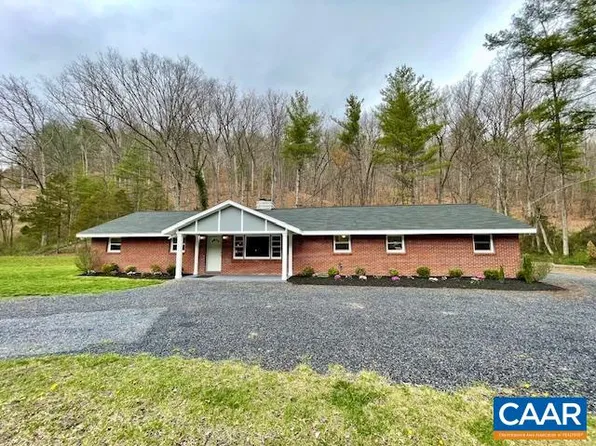 2217 Hankey Mountain Hwy, Churchville, VA 24421