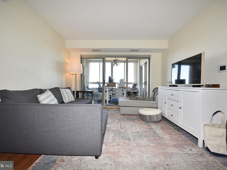 1st image of 2151 Jamieson Ave #2-1911