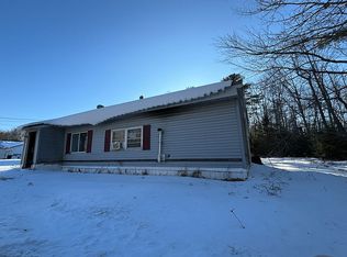42 Pine St, Milford, ME 04461