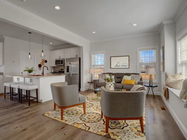 973 Old Elizabethtown Rd, Elizabethtown, PA 17022