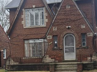8283 Pinehurst St #2, Detroit, MI 48204