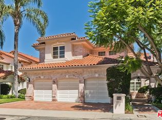 12683 Promontory Rd, Los Angeles, CA 90049