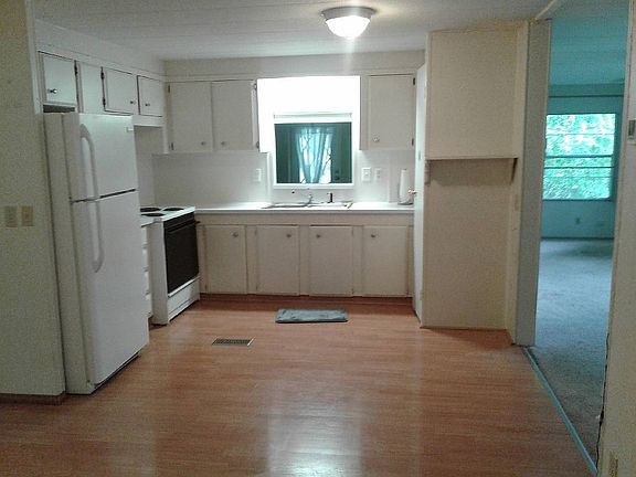 3rd image of 2370 NW 47th Cir #120