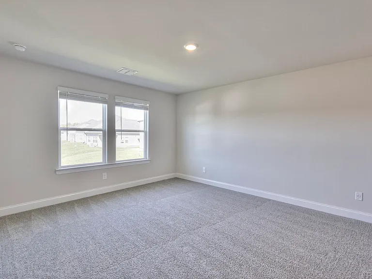 118 Fernbank Ln — Photo 35