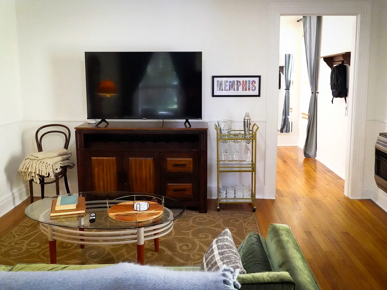 2 bed, 910 sqft, $1,500 — Photo 3