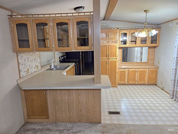 3rd image of 1220 N 4th St Trailer 65