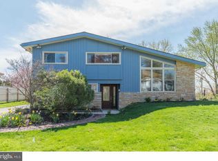 35 Red Rowen Ln, Plymouth Meeting, PA 19462