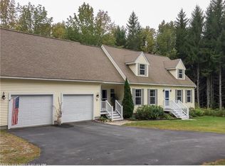 13 Governors Ln, Bath, ME 04530