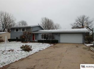 3705 S 114th St, Omaha, NE 68144