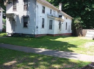 42 Shepard St, Westfield, MA 01085