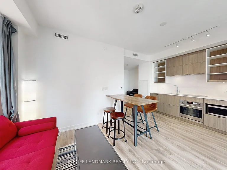 20 Edward St #616 — Photo 17