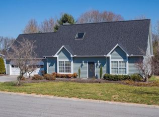 10944 Twin Harbour Dr, Knoxville, TN 37934