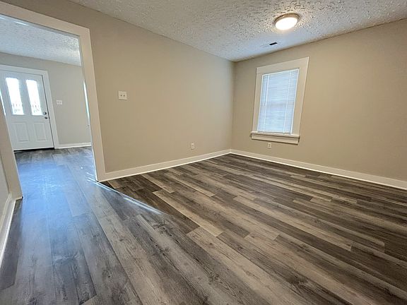 5th image of 4125 Porter Ave