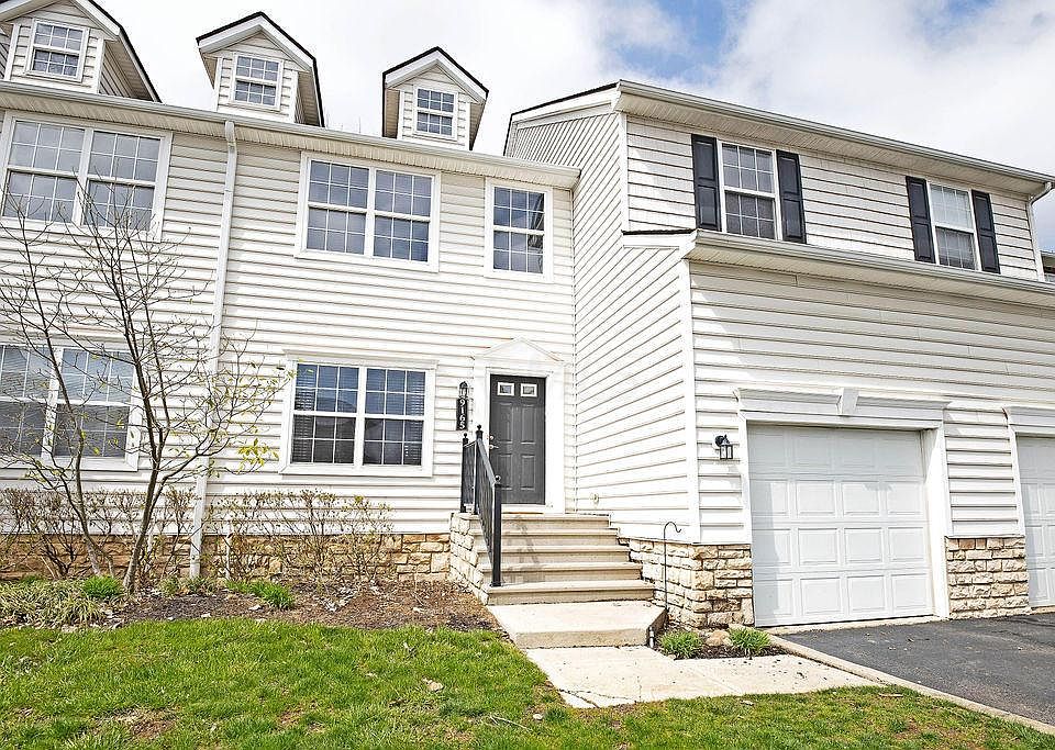 1st image of 9165 Walker Park Dr