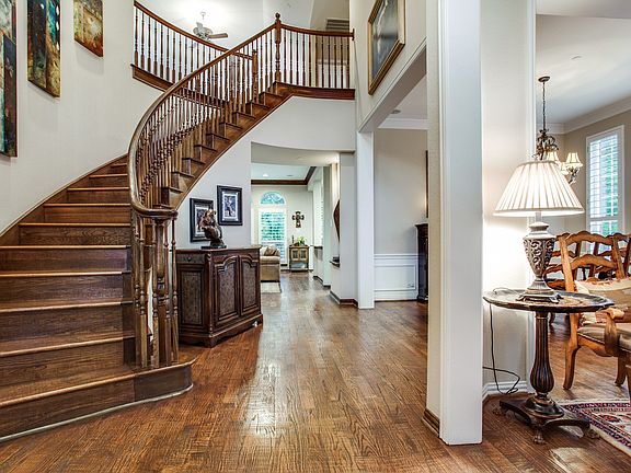 4th image of this home