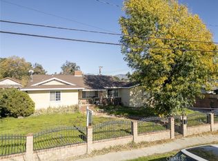 14305 Osborne St, Panorama City, CA 91402