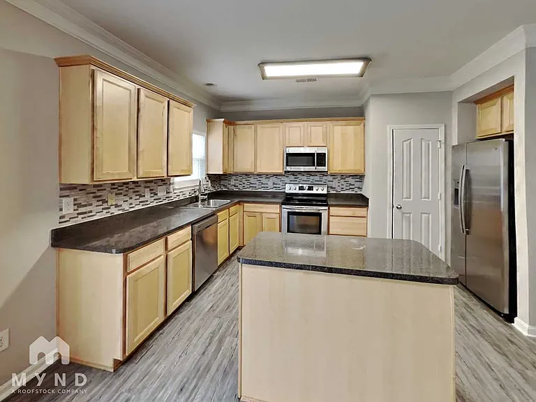 3130 Ernest Russell Ct — Photo 7