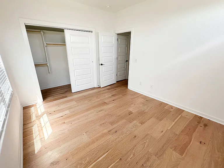 1442 E Huntsville Rd — Photo 8