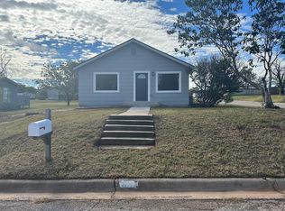 511 E Oklahoma Ave, Sweetwater, TX 79556