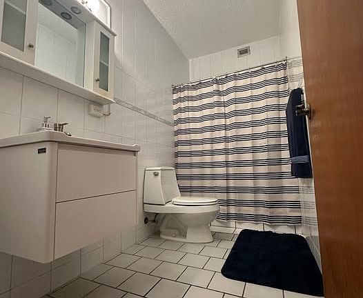 3rd image of 4837 Avenue Isla Verde #1104