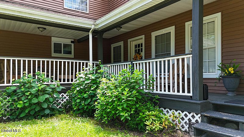 5th image of 60 Cooper Street