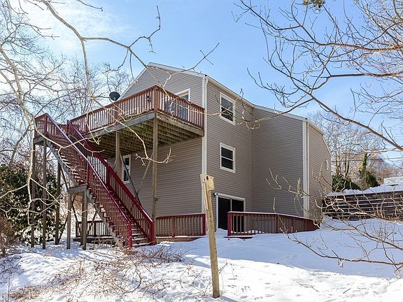 3rd image of 40 Menotomy Rd