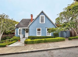 113 8th St, Pacific Grove, CA 93950