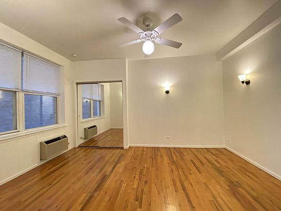 2nd image of 5959-61 N Kenmore Ave #206