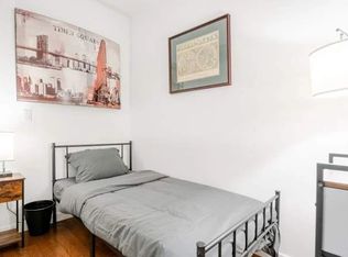 647 9th Ave #881, New York, NY 10036