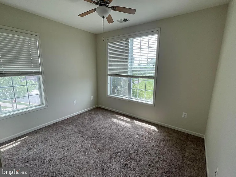 23530 Hopewell Manor Ter — Photo 15