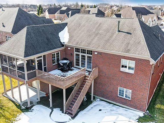 3rd image of 6736 Rosezita Ln