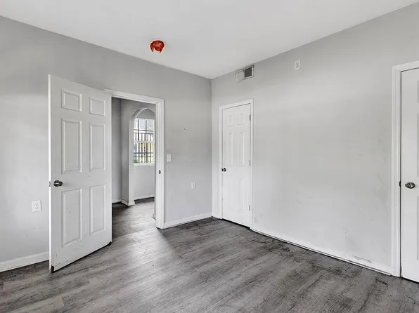 413 4th Ct N, Birmingham, AL 35204