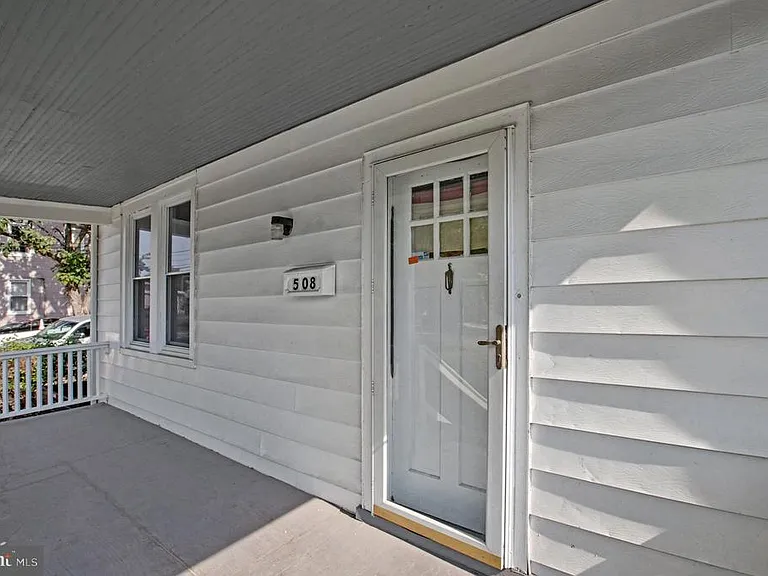 508 Cording Ave — Photo 5