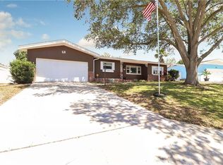 1641 Picardy Cir, Clearwater, FL 33755